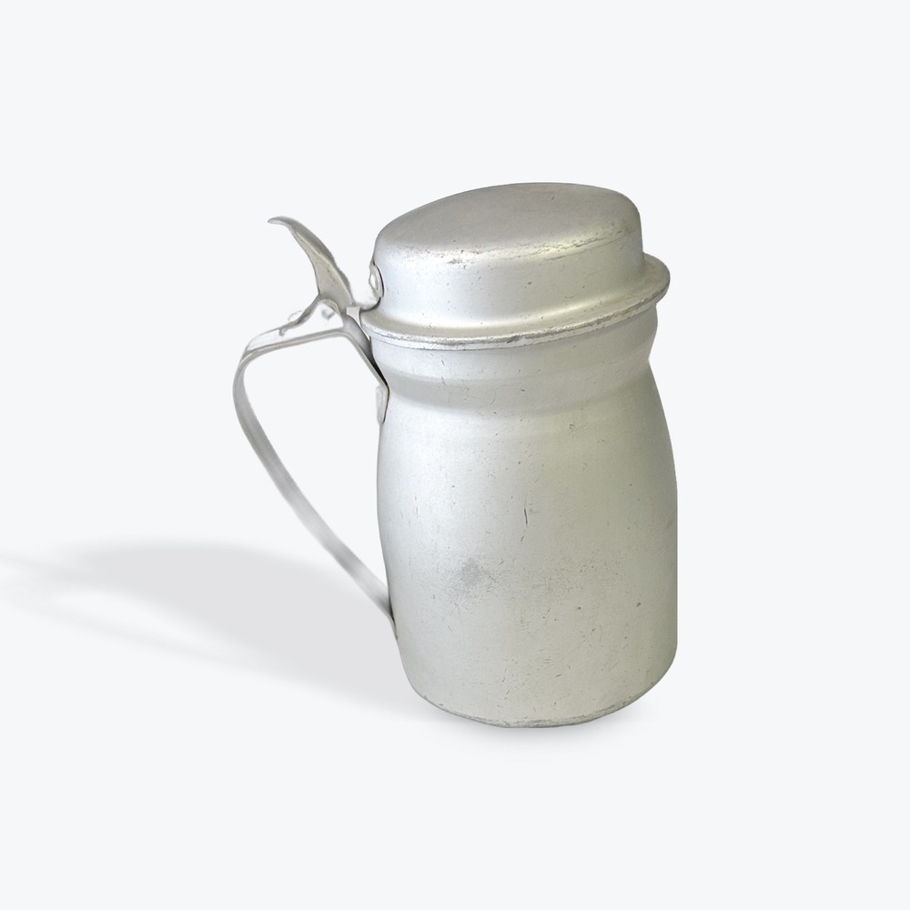 Vintage 1941 US AGM Co. Aluminum cream dispenser‎